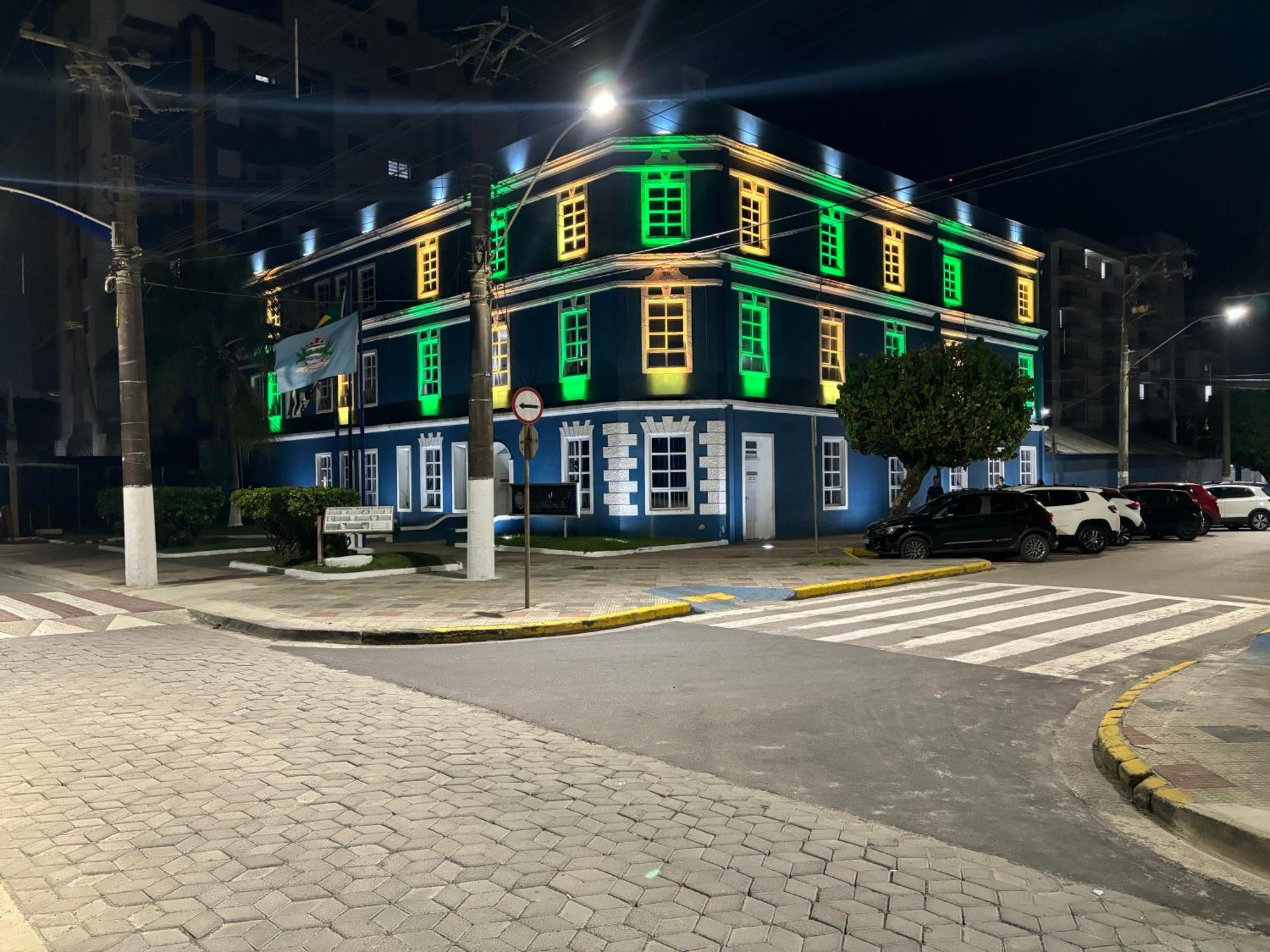 Ap 50 Metros Do Mar Apartment Mongagua Bagian luar foto